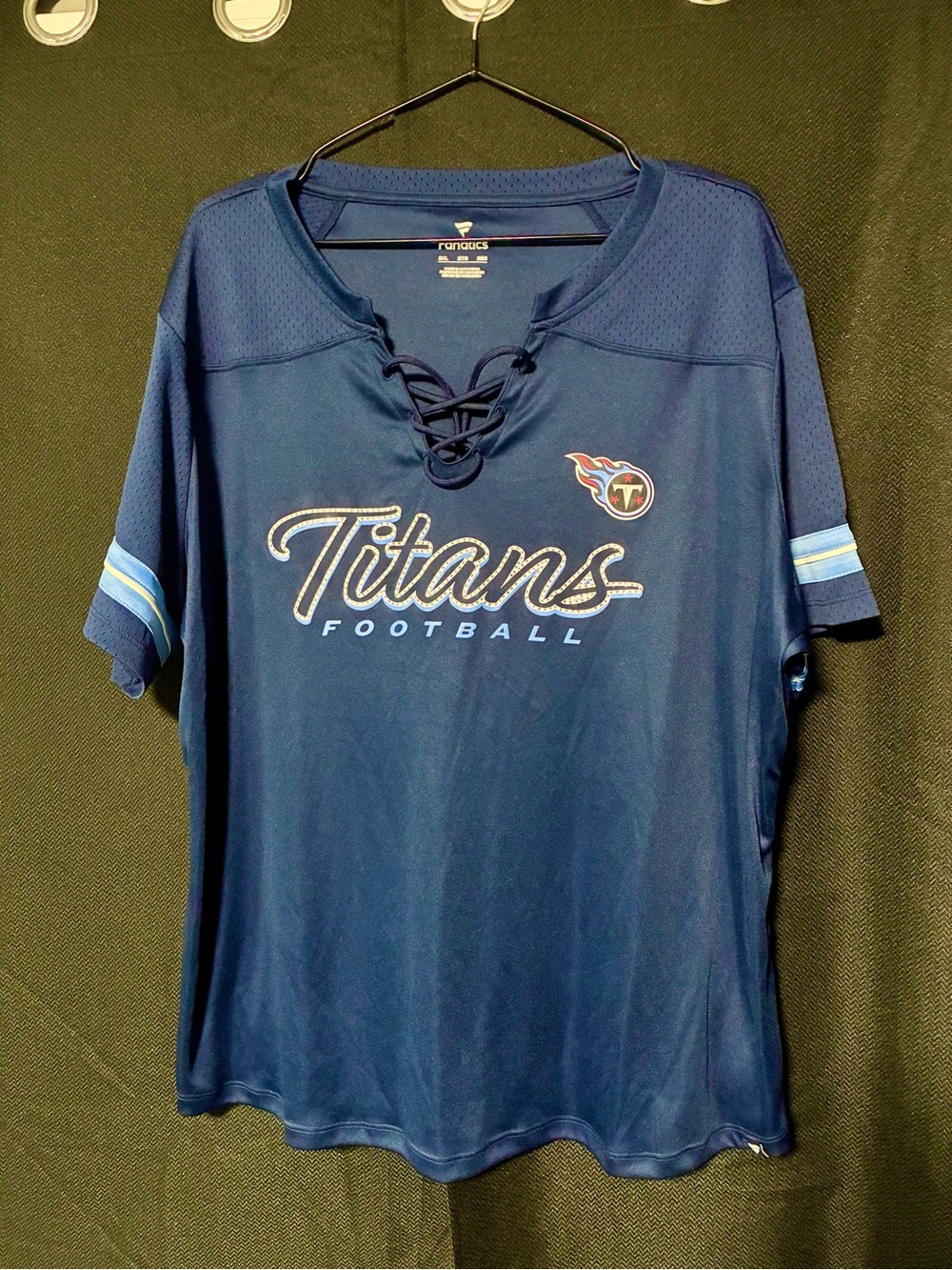 Women’s FanaticsTennessee Titans Lace-Up Football Top 3X